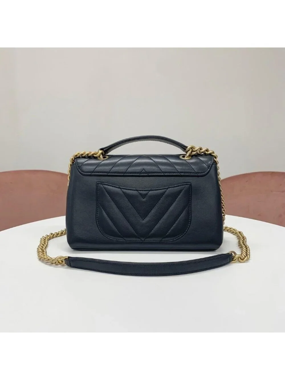 Chanel Chez Blanc CC Logo Stitch Turnlock Shoulder